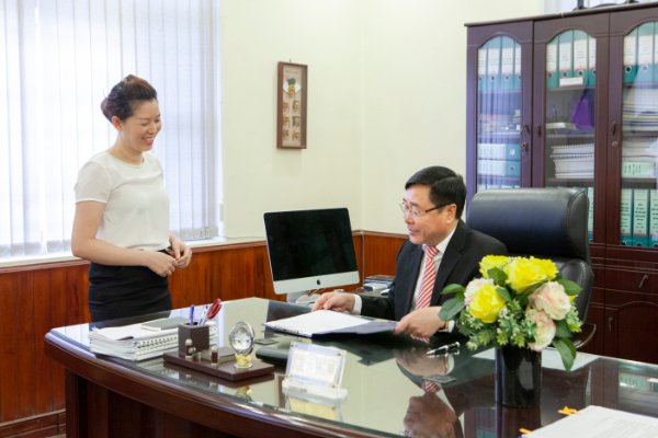 Bằng khen của VCCI dành cho những nỗ lực của Doanh nhân Phạm Lương Hòa - Chủ tịch HĐQT/TGĐ CADI-SUN